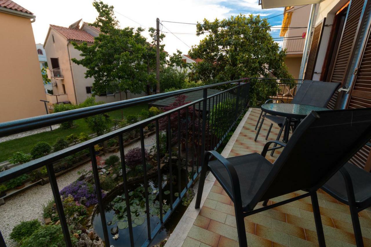 Apartment Beautiful Garden By Rent Istria Porec Exterior photo